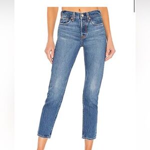 Levi’s “Wedgie Icon Jean” in “Athen’s Shut It”